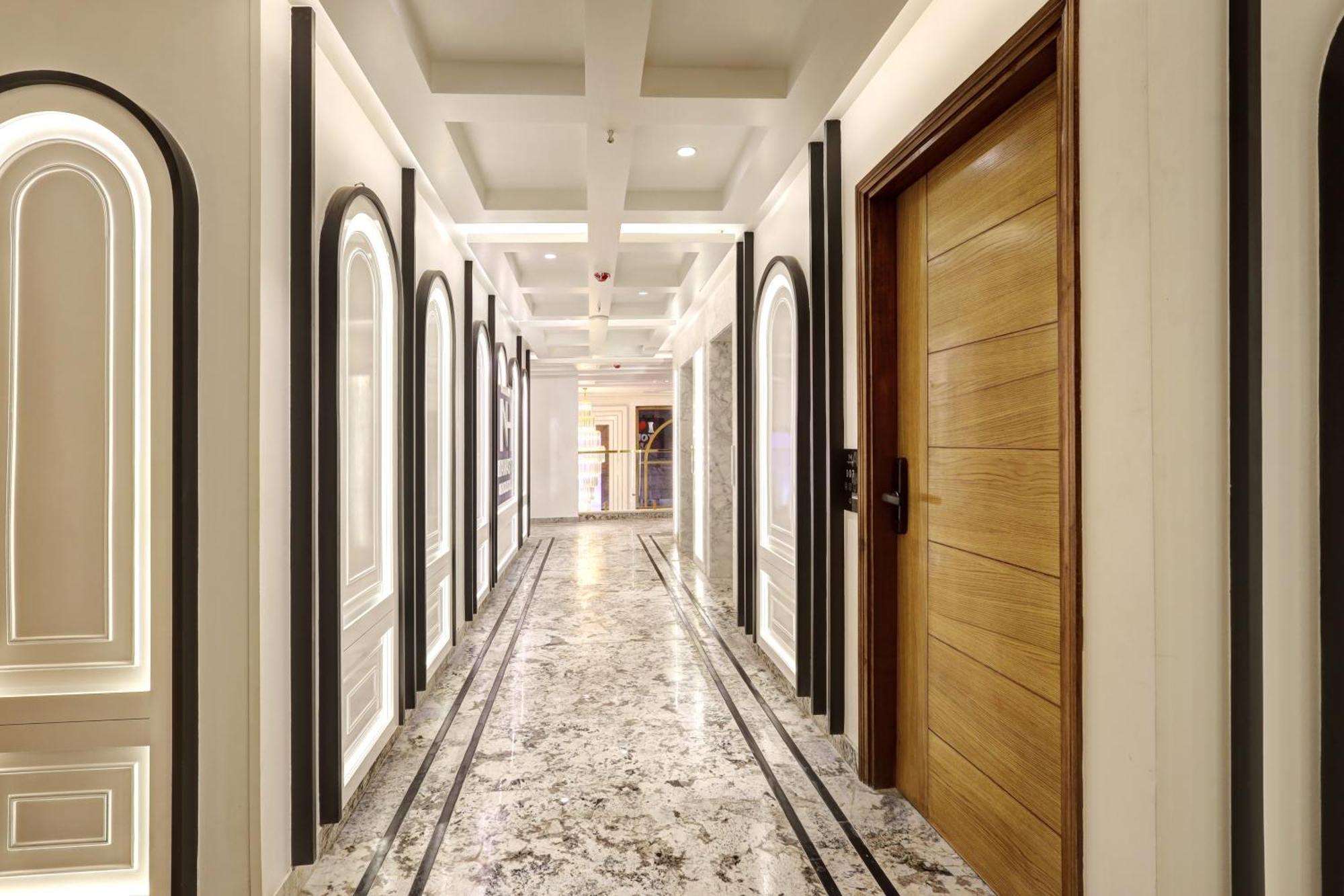 Hotel Namaste Hindustan Just A Minute Away From New Delhi Railway Station And Connaught Place Extérieur photo