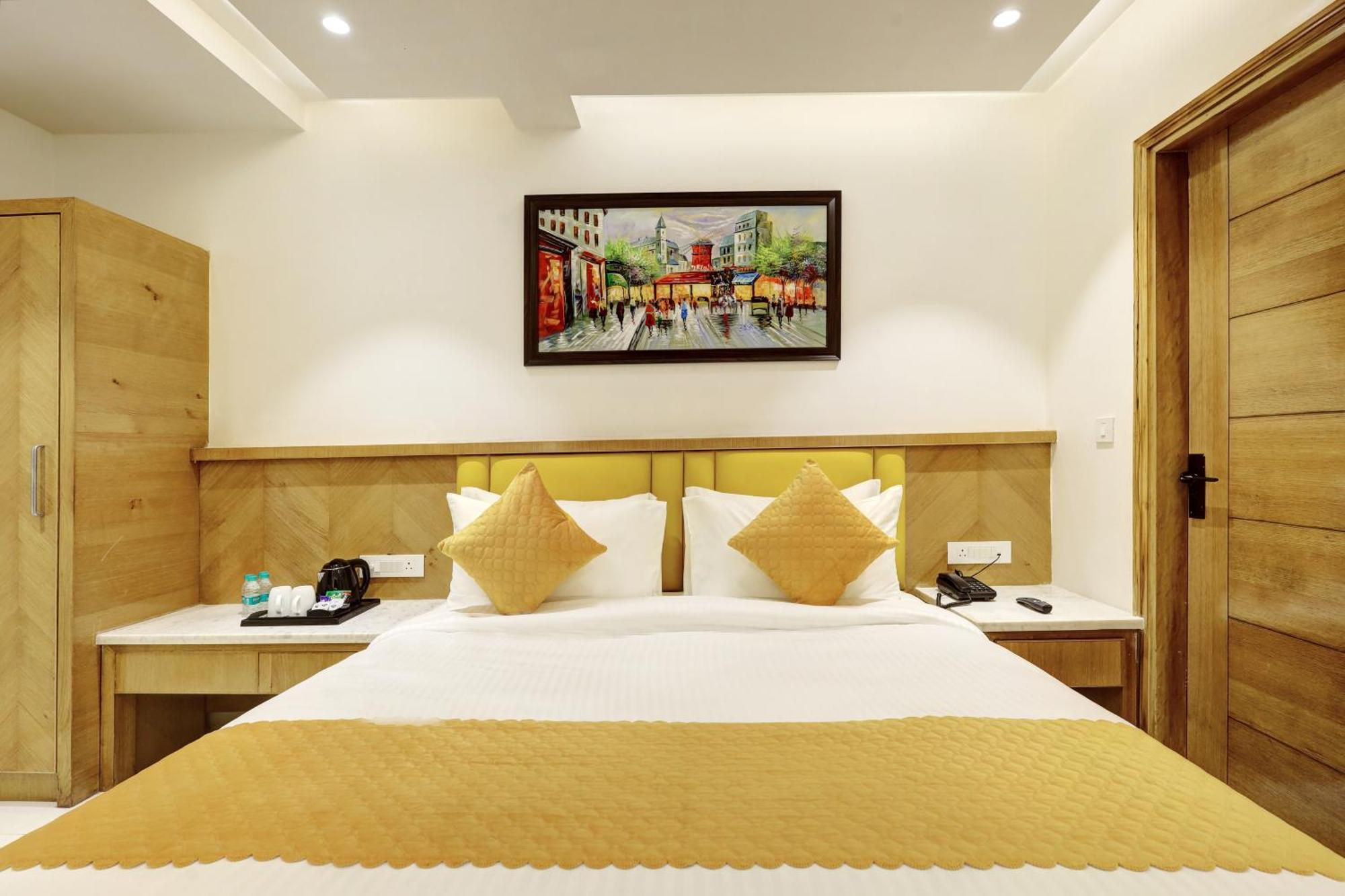 Hotel Namaste Hindustan Just A Minute Away From New Delhi Railway Station And Connaught Place Extérieur photo