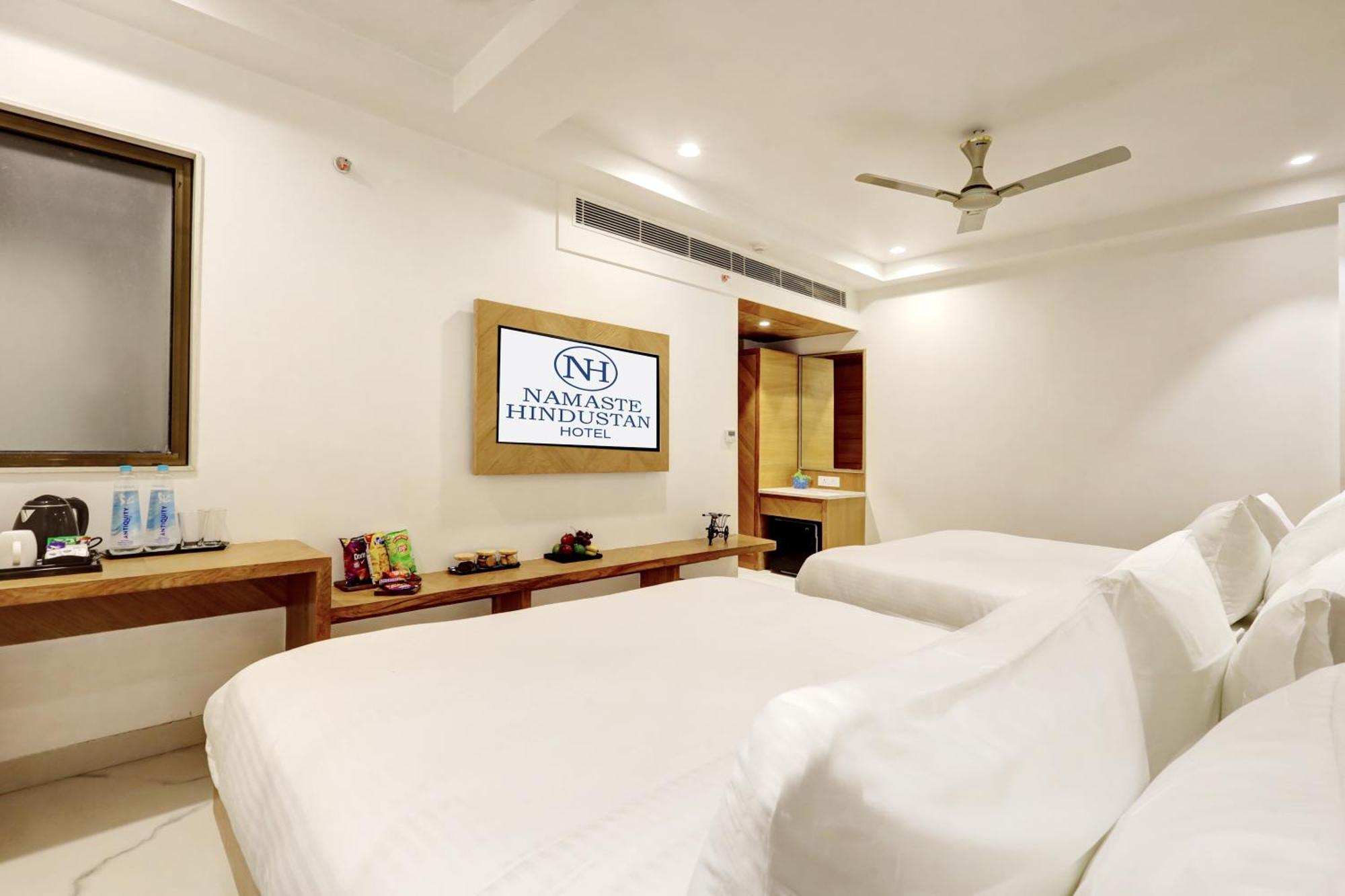 Hotel Namaste Hindustan Just A Minute Away From New Delhi Railway Station And Connaught Place Extérieur photo